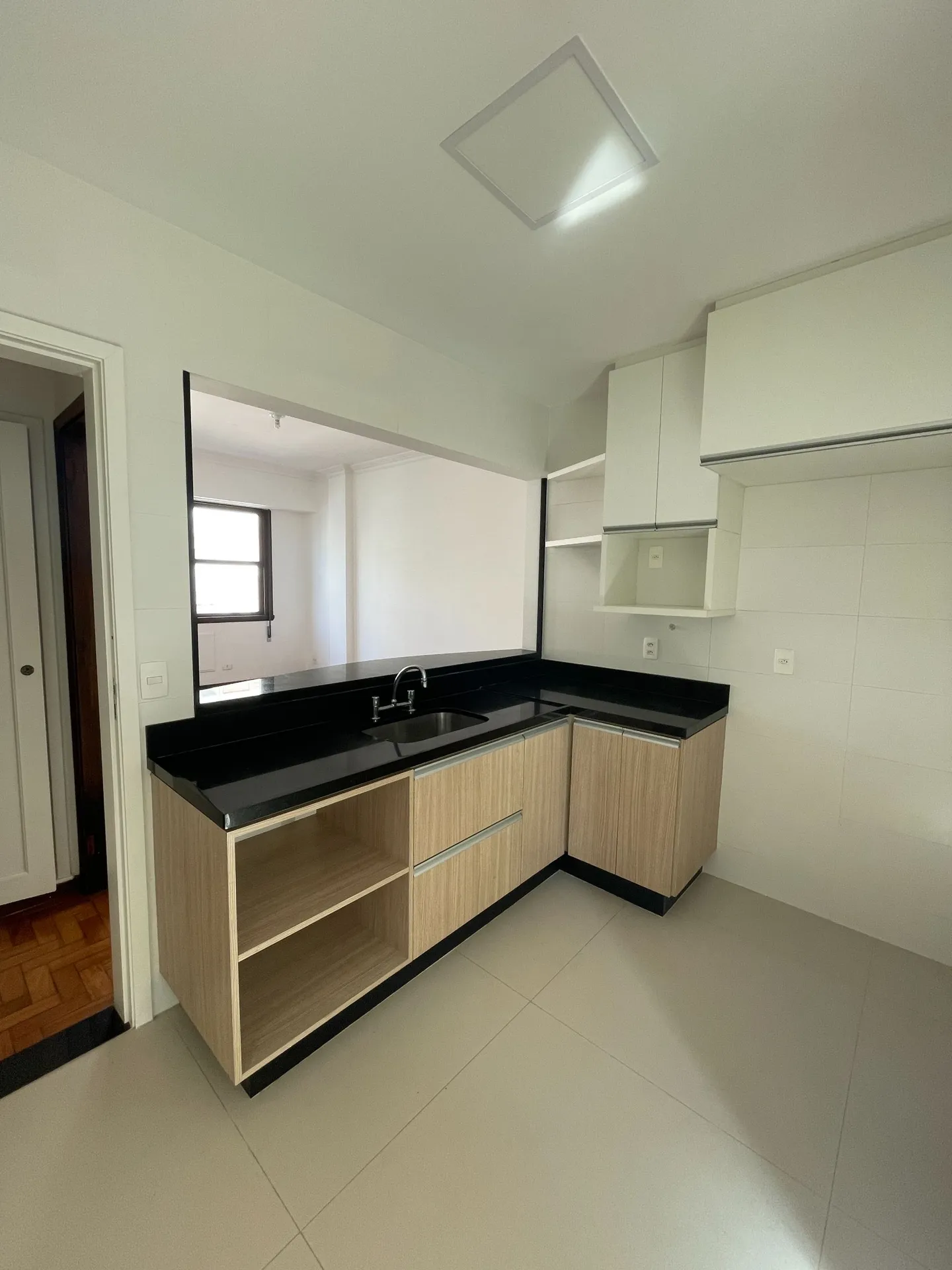 Apartment with open-plan kitchen, 3 bedrooms and parking — photo 25