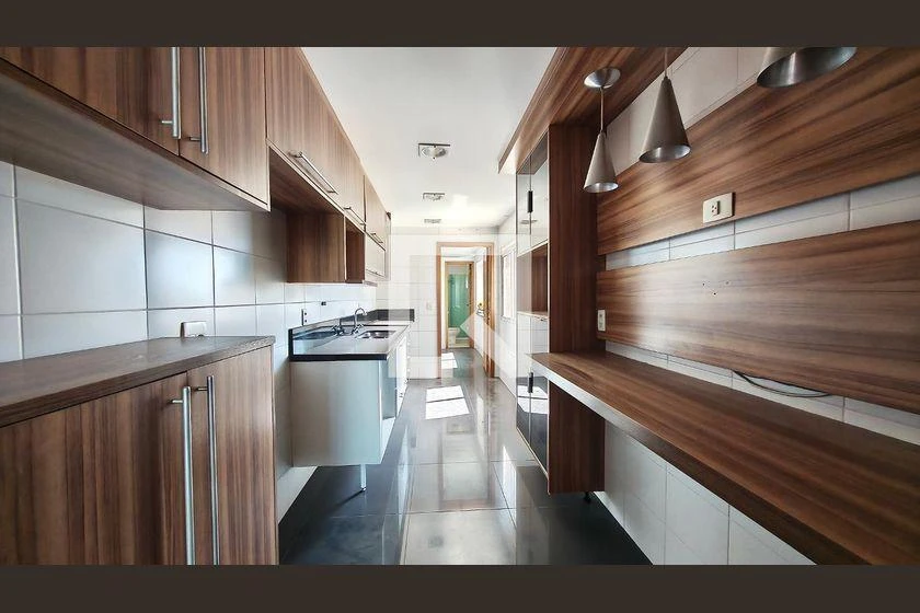 Apartment with 3 en-suite bedrooms and 5 bathrooms, 177 m² — photo 42