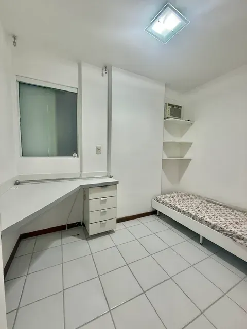 Penthouse with laundry room and 3 bedrooms — photo 14