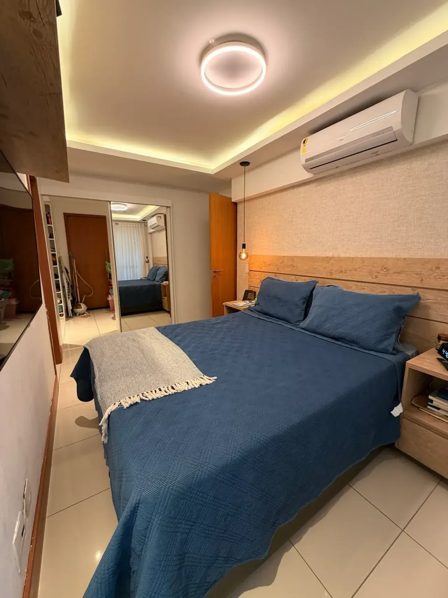 Furnished apartment, 148 m², with a jacuzzi — photo 13