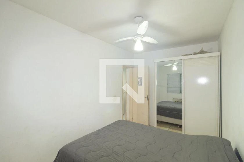Apartamento mobiliado de 2 quartos com máquina de lavar — photo 7
