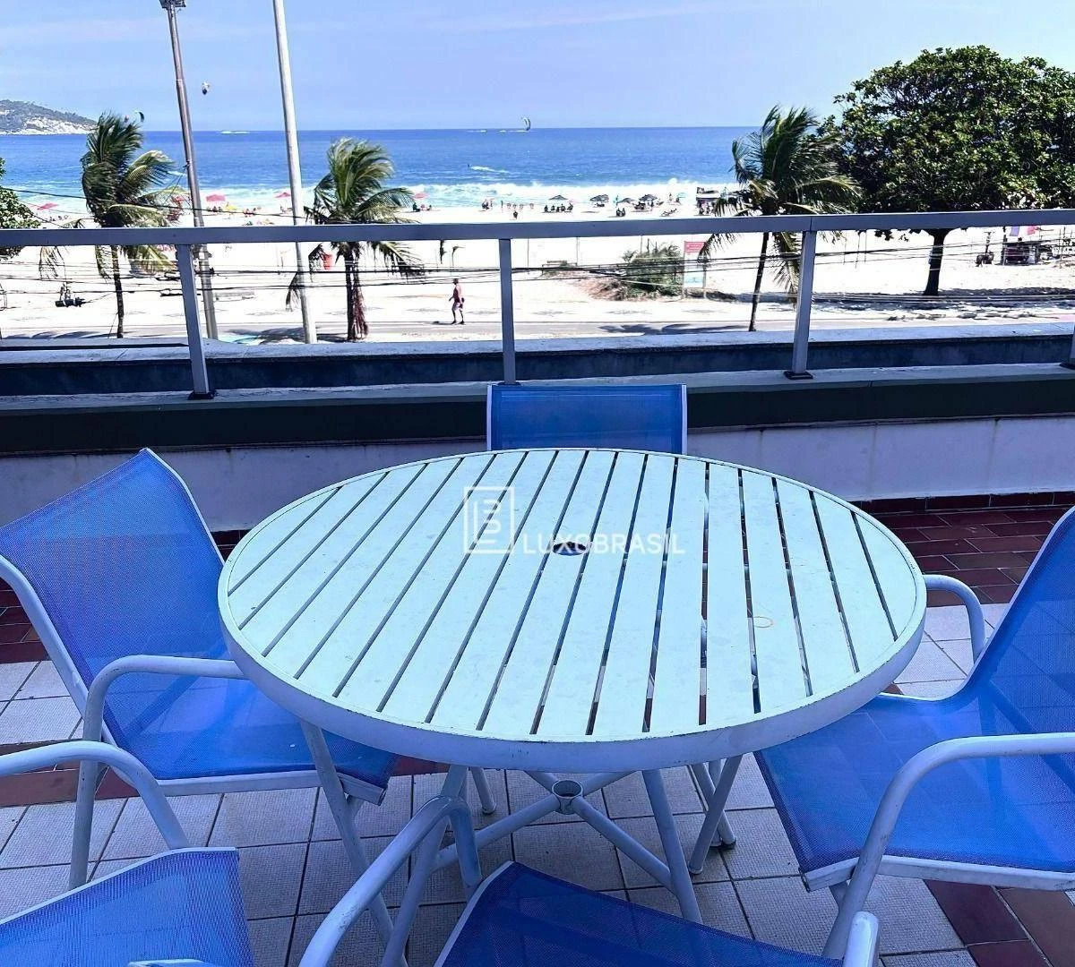 Apartamento mobiliado de 1 quarto com varanda — photo 9