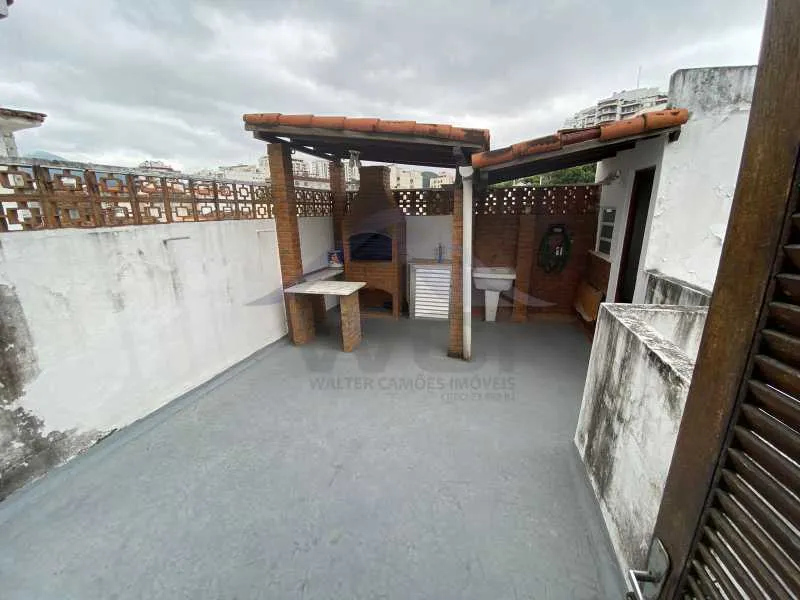Triplex street house with 3 bedrooms and 5 bathrooms — photo 19