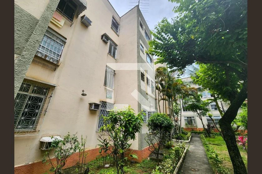 Apartamento sin amueblar de 1 dormitorio y balcón — photo 26
