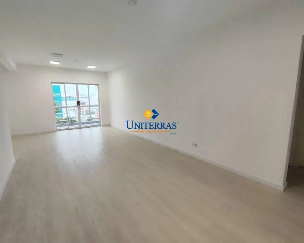 3-bedroom apartment, 1 with its own bathroom, 96 m²