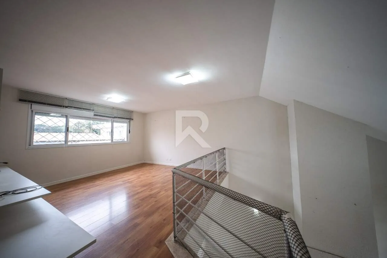 Casa com piscina, jardim e 4 quartos — photo 26