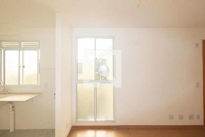 2-bedroom apartment with closed kitchen and 41 m² — photo 2