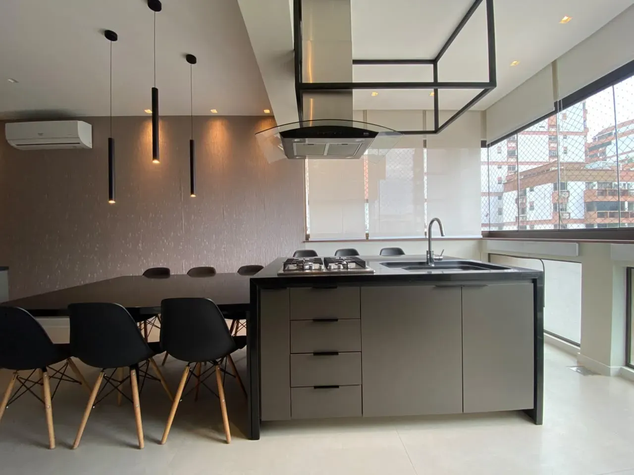 Home office in a 2-bedroom apartment, 52 m² — photo 4