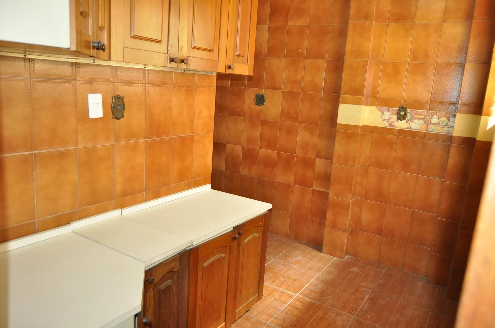 Unfurnished apartment with 2 bedrooms and private garden — photo 14