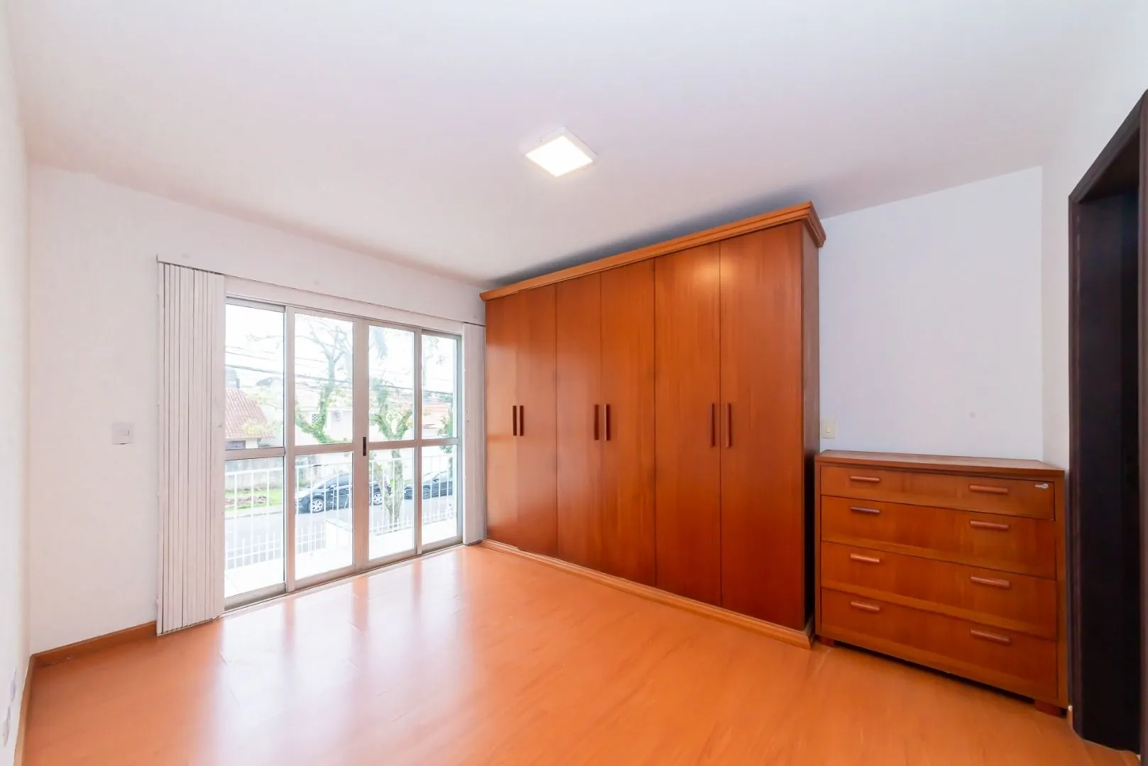 House, 170 m², with a jacuzzi — photo 8