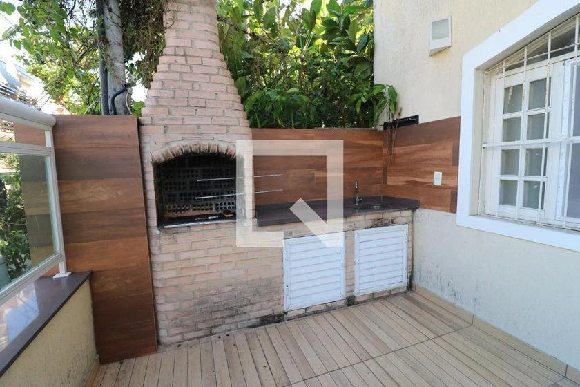 Furnished house with 3 bedrooms and private garden — photo 33