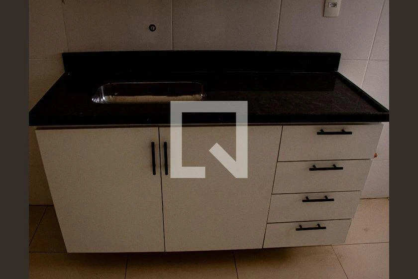 2-bedroom apartment with 53 m² and a glass shower — photo 4