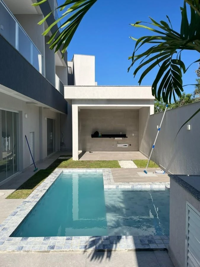 Casa com 220 m² e 4 suítes, 2 vagas de garagem — photo 17