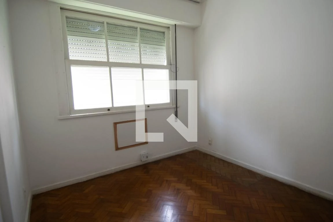 2-bedroom apartment with a washing machine in Rio de Janeiro — photo 9