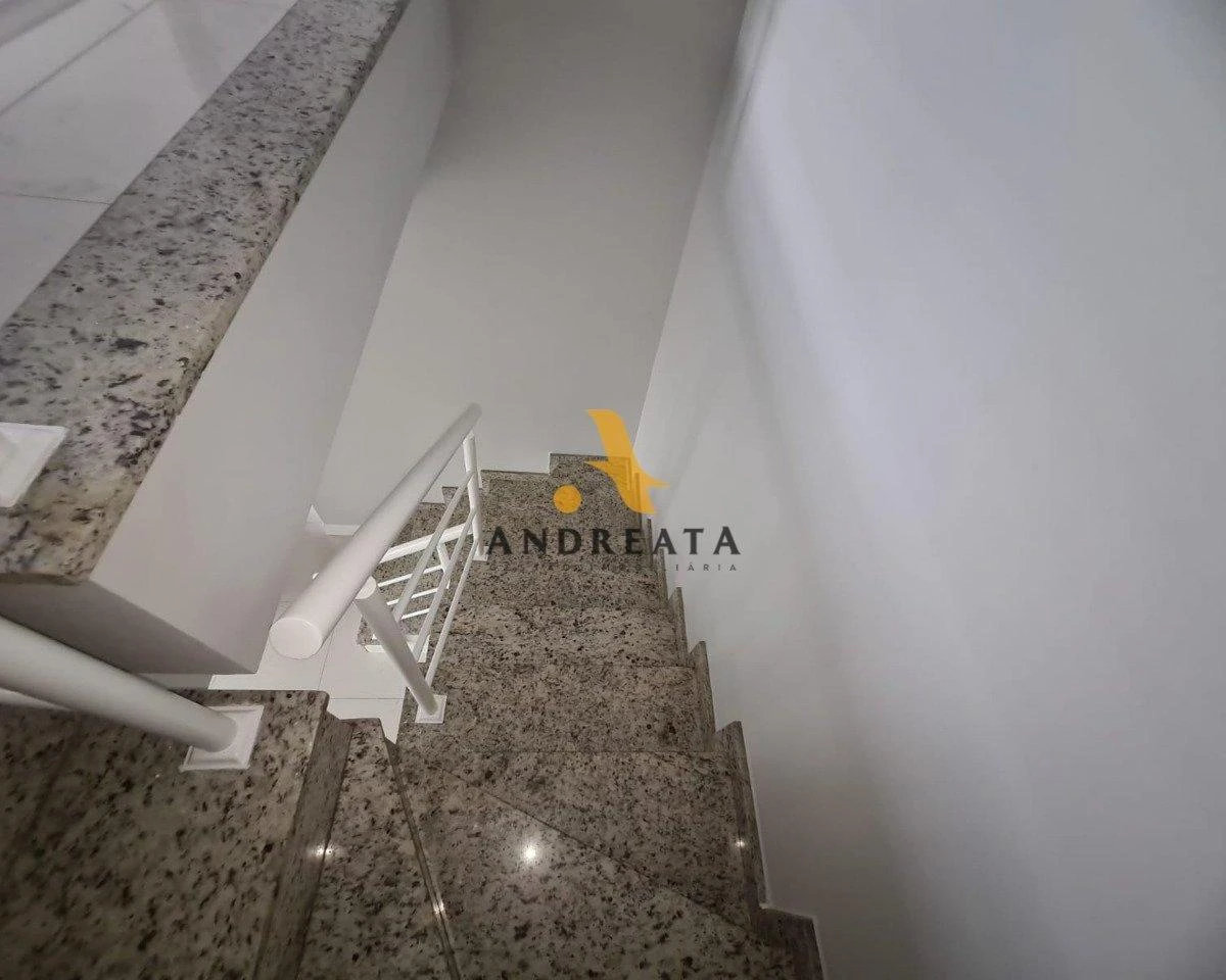 4-bedroom duplex with 4 bathrooms, 173 m² — photo 29