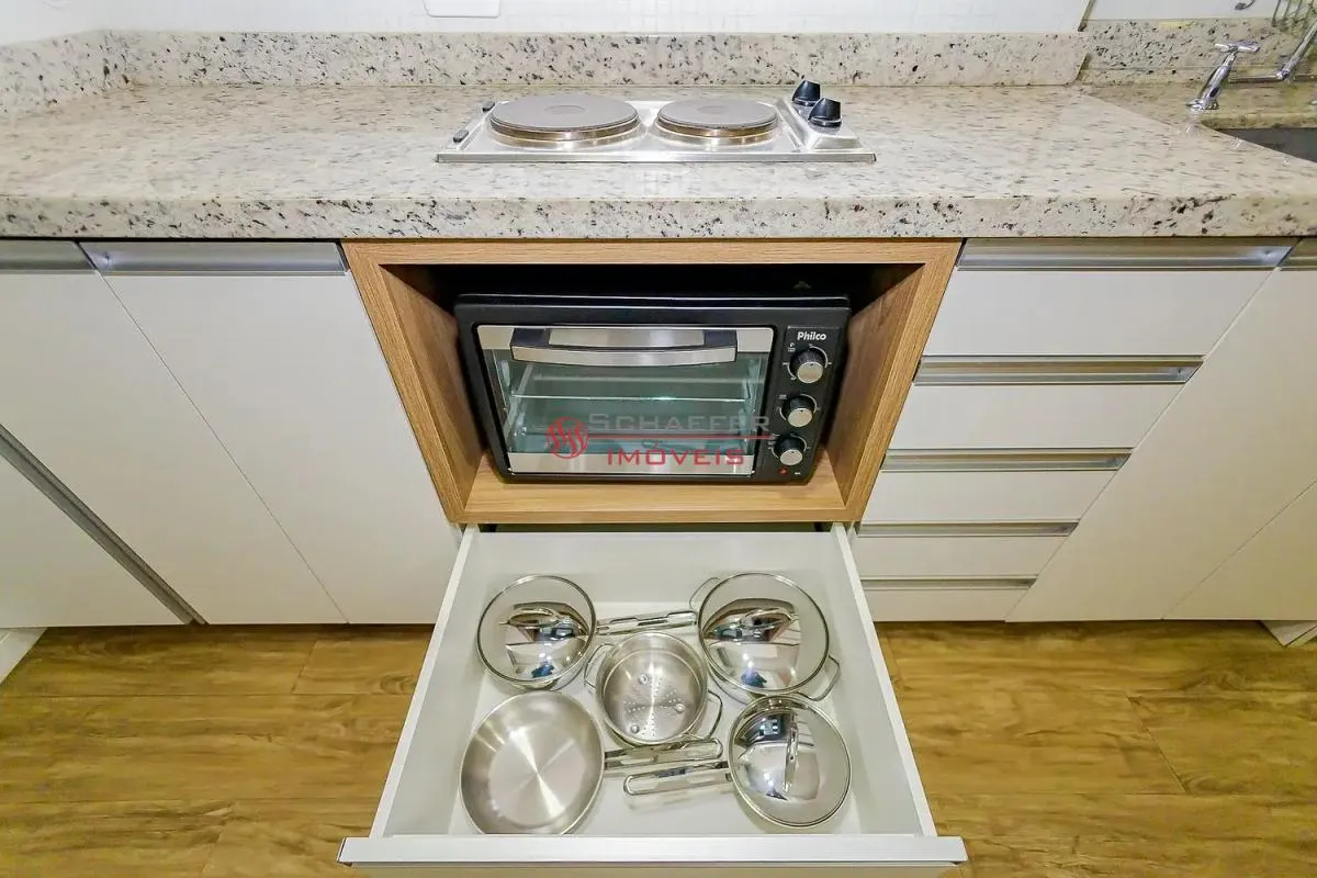Apartamento mobiliado de 1 quarto com mesa de trabalho — photo 12