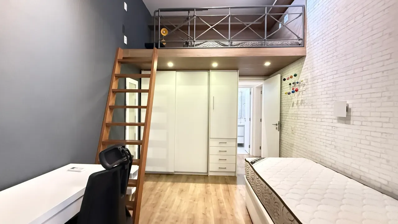Furnished 103 m² apartment with 2 bedrooms and garden — photo 4