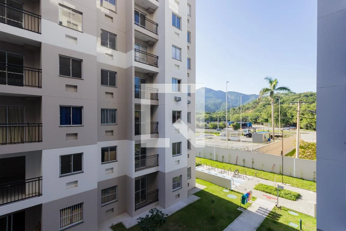 2-bedroom apartment with 1 bathroom and 1 parking spot — photo 4