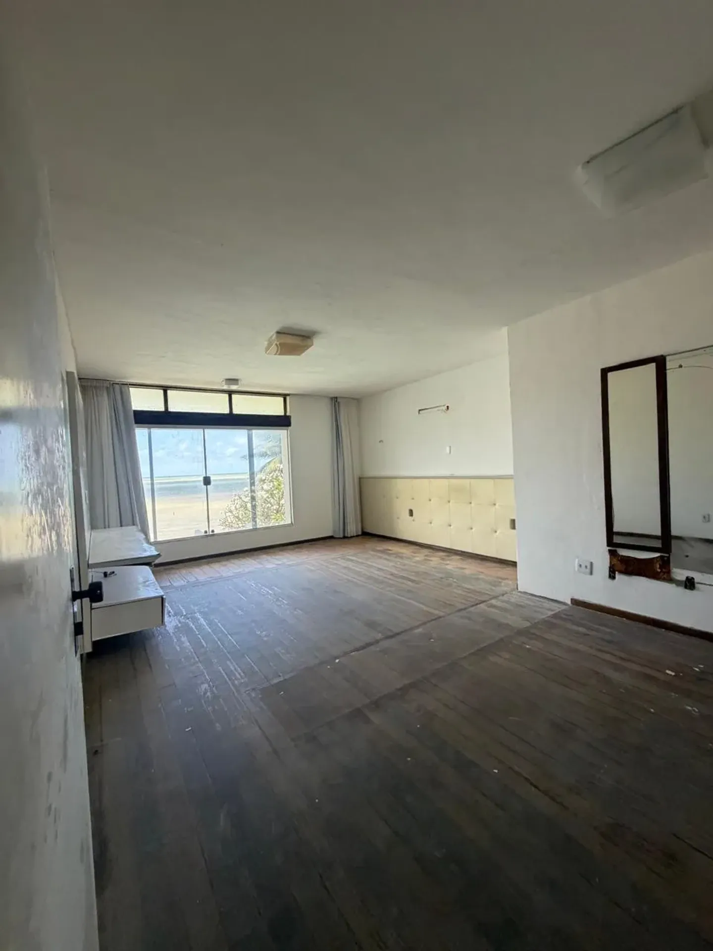 4-bedroom house with a water view in João Pessoa — photo 18