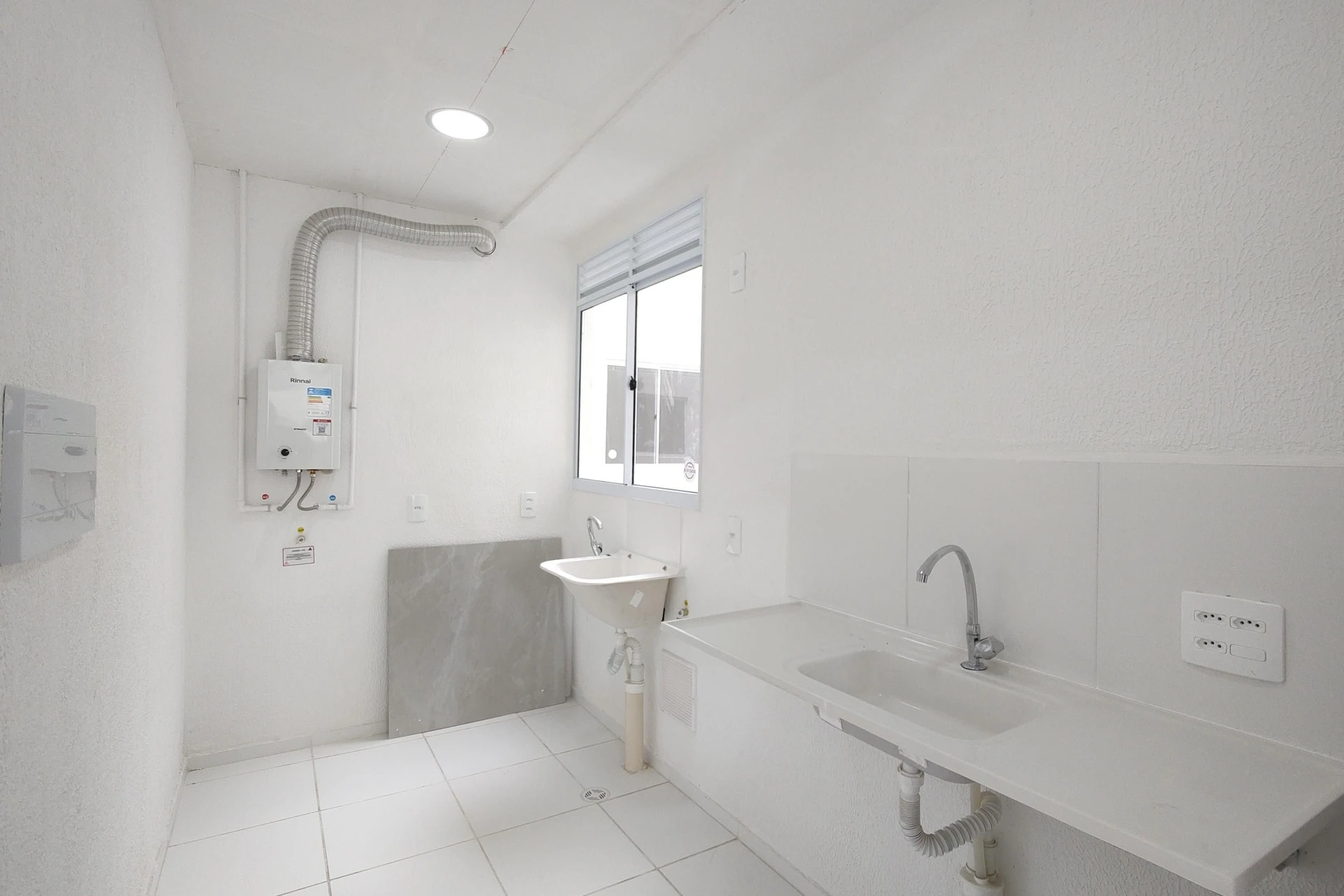 Apartment for rent with 2 bedrooms, 1 bathroom, and parking — photo 12