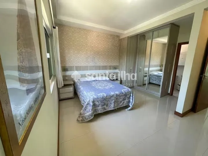 Furnished house with 4 bedrooms and a private balcony — photo 10