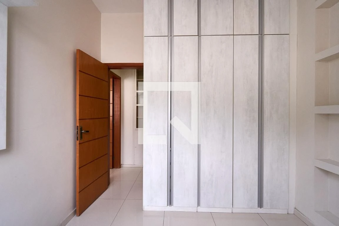 Apartamento com 3 quartos e 1 vaga, cozinha fechada — photo 30