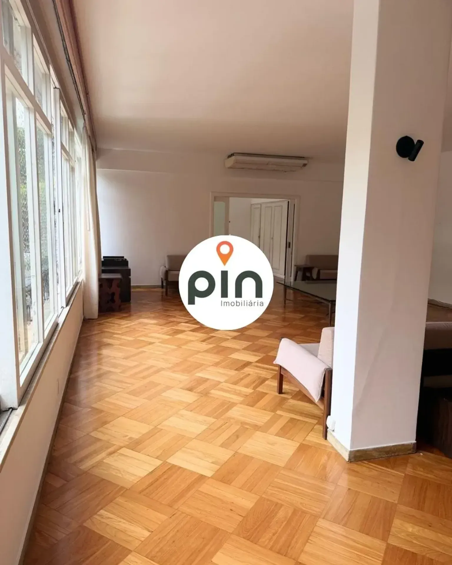 Apartamento para locação com 4 quartos e piso de madeira — photo 27