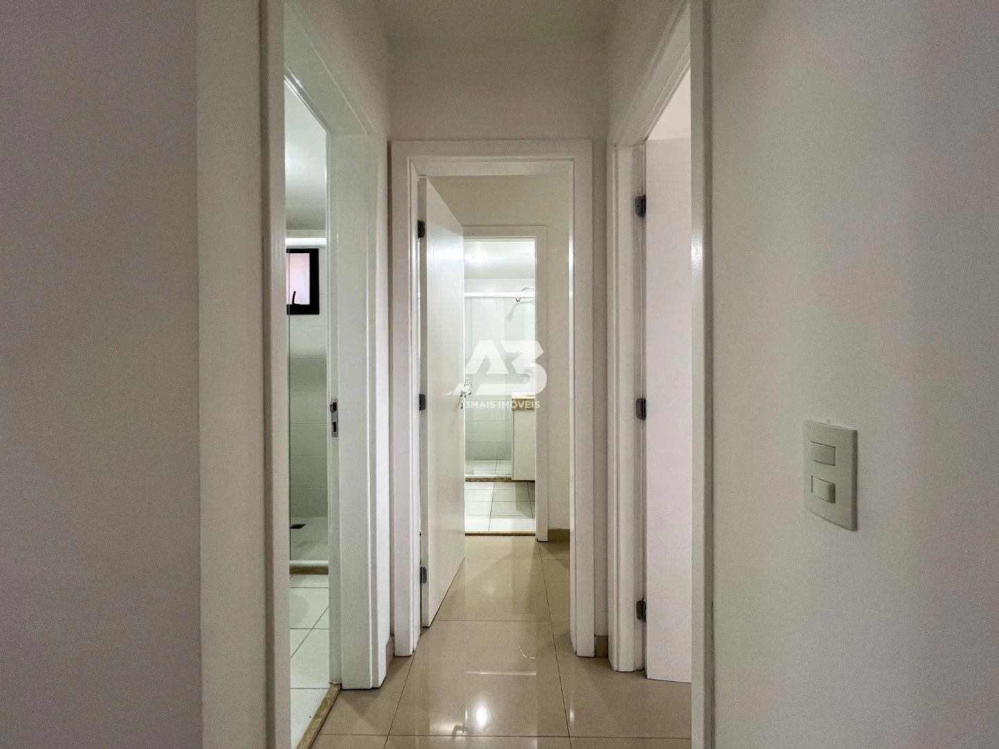 2-bedroom apartment in a building with a sauna — photo 17