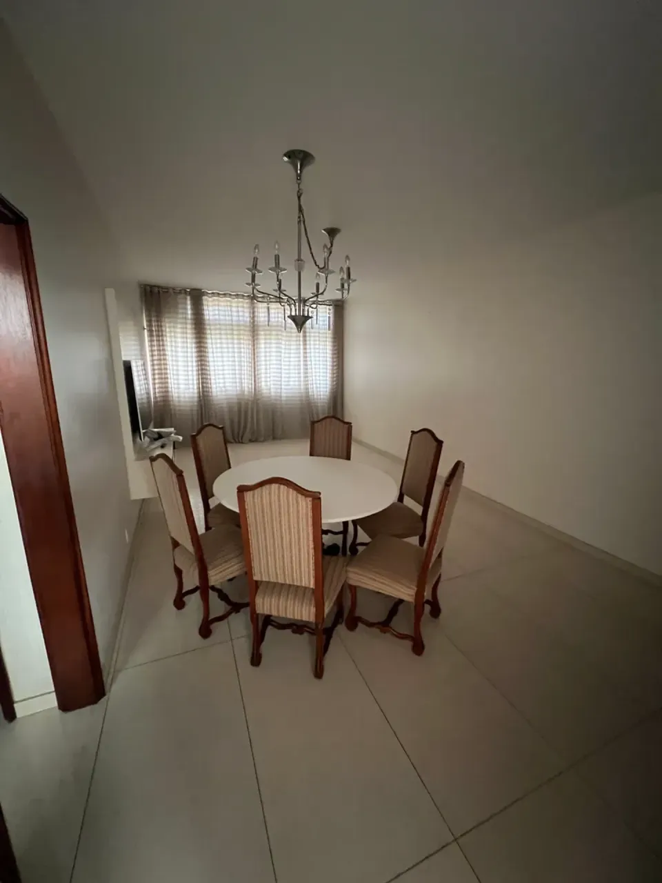 Apartamento para alugar mobiliado com 3 quartos e 2 banheiros — photo 9
