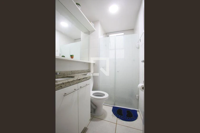 Apartamento com 2 quartos e cozinha fechada — photo 33