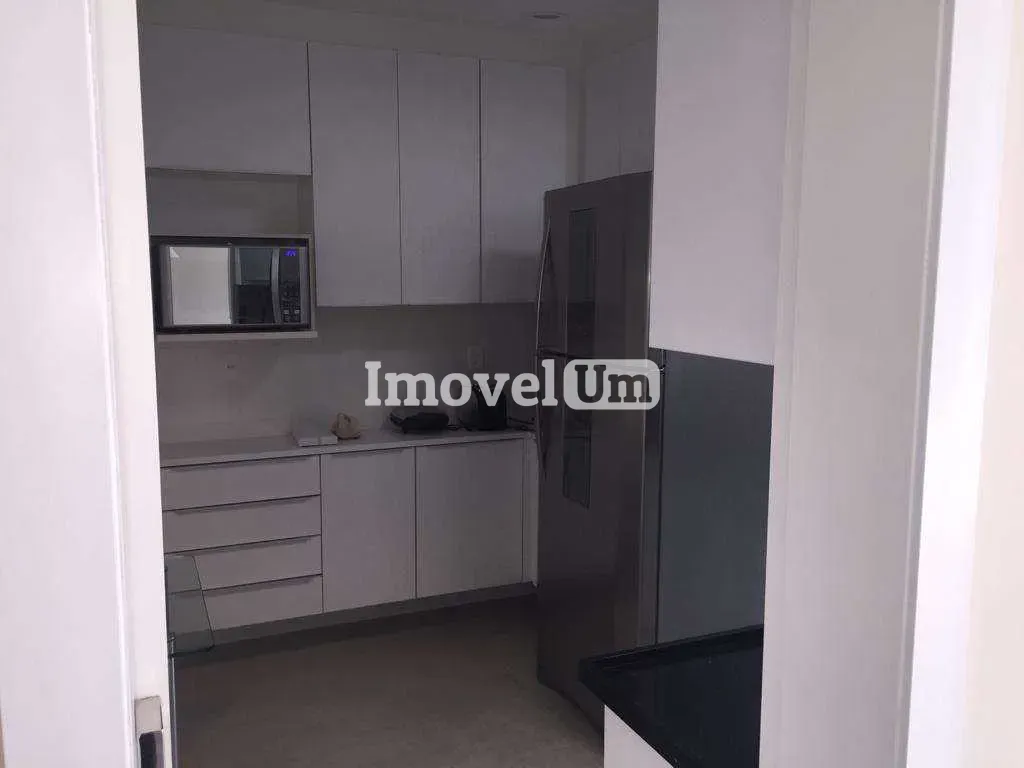 Apartment with 3 bedrooms and built-in wardrobes — photo 31