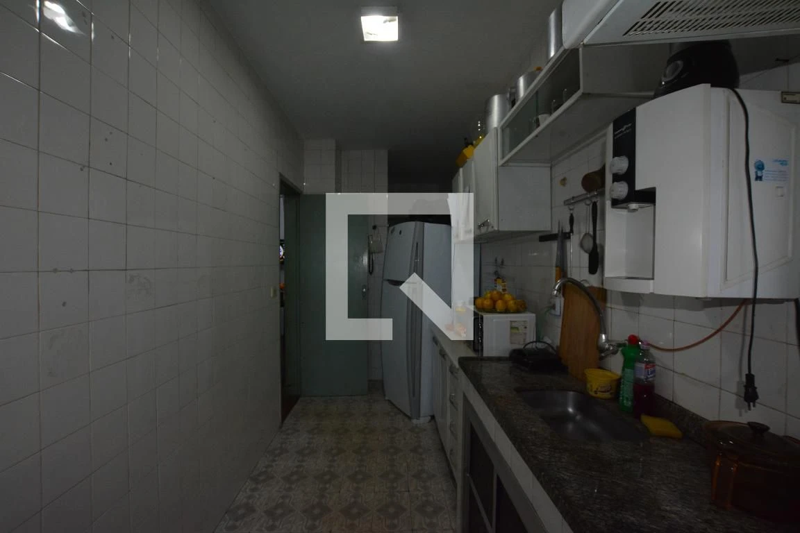 Apartamento mobiliado com 2 quartos e churrasqueira privativa — photo 28