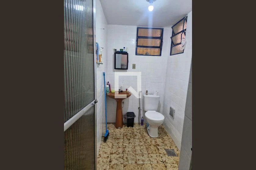 Casa mobiliada com 1 quarto e fogão a gás — photo 12