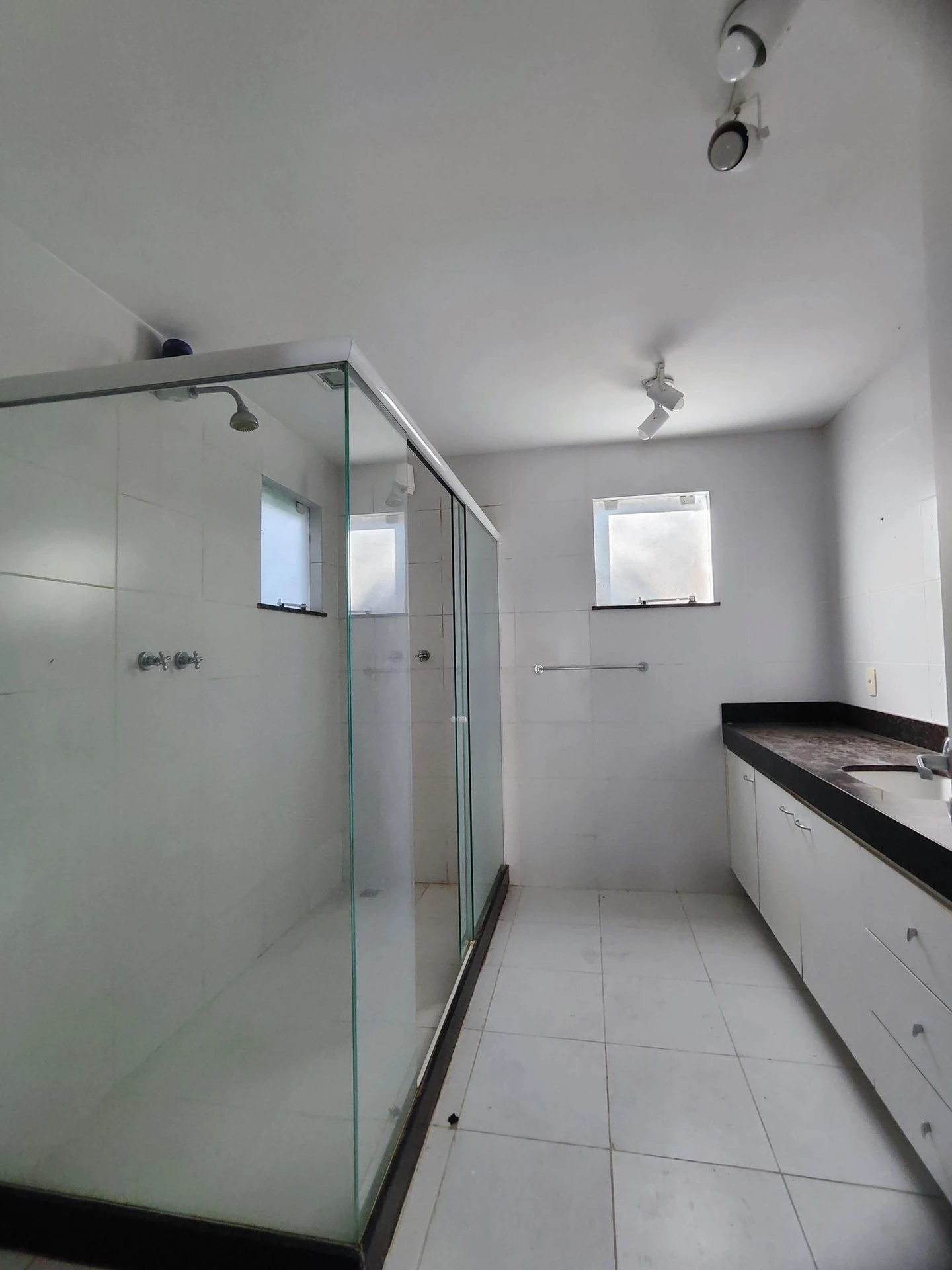 House, 180 m², with a private pool — photo 22