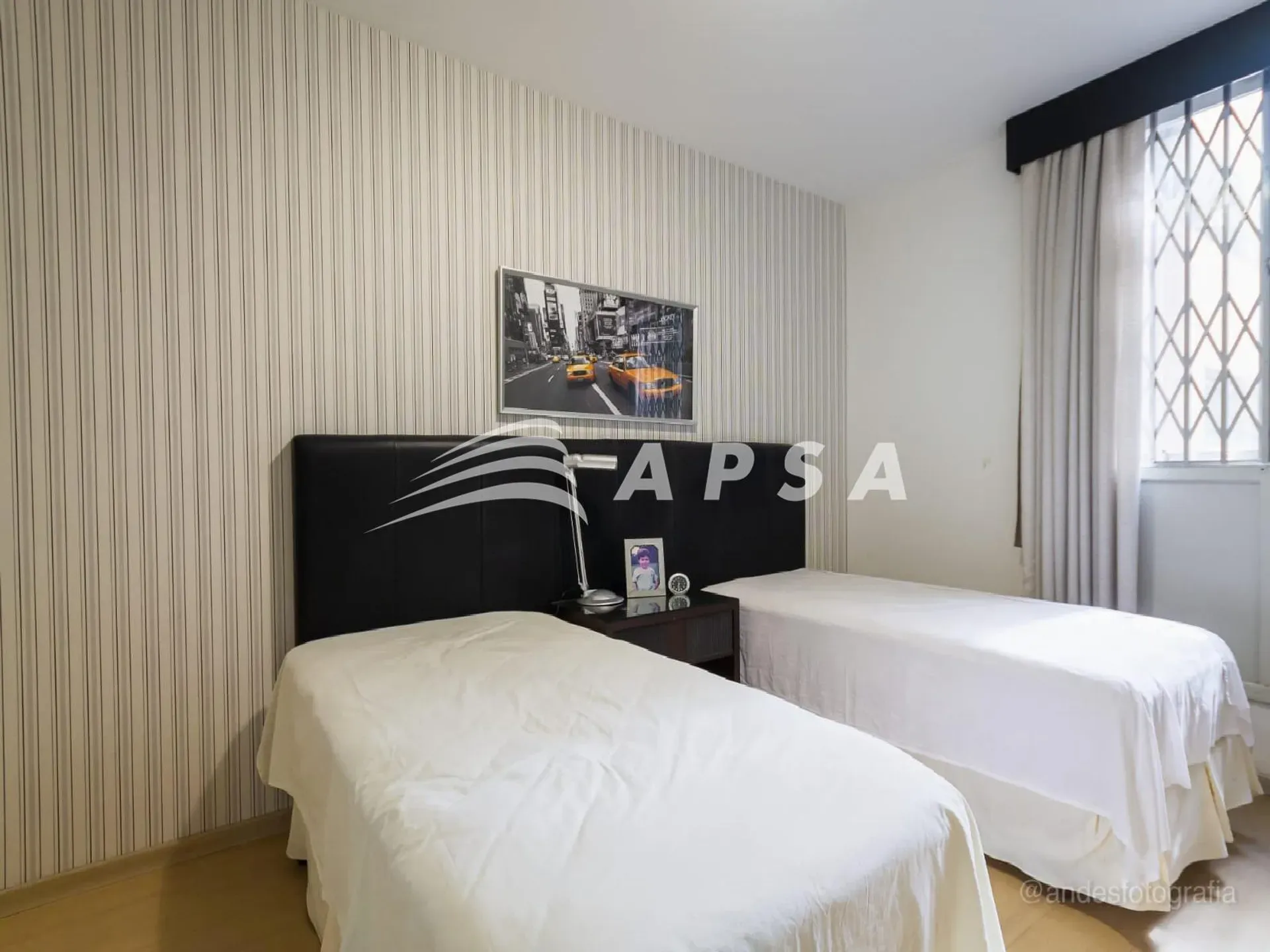 Apartamento mobiliado de 129 m² com 3 quartos e 2 banheiros — photo 2