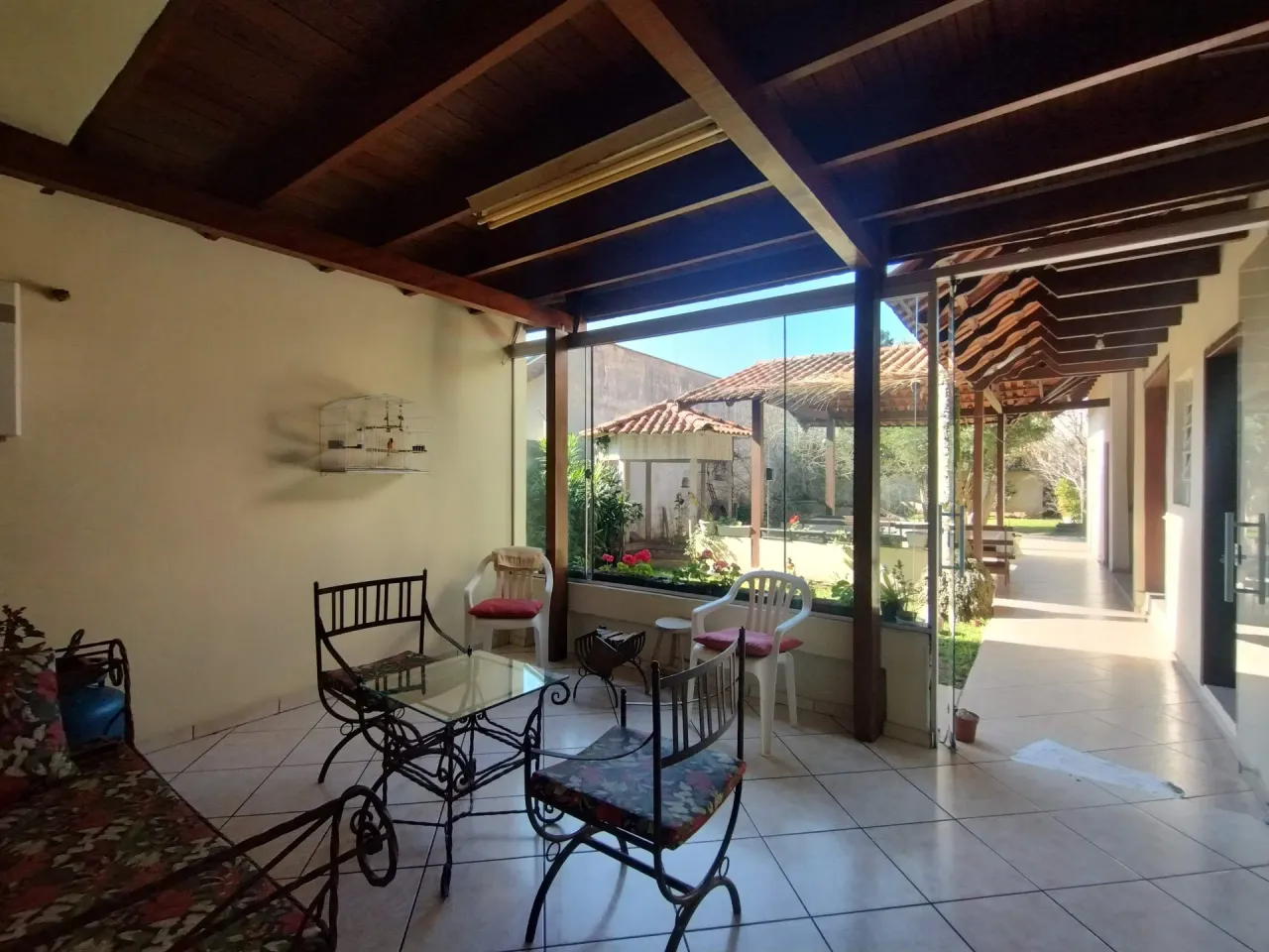 Single-level house with 4 bedrooms, garden and BBQ — photo 5