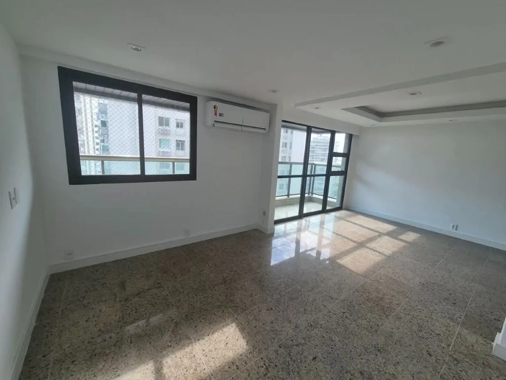 Apartamento de 4 quartos em condomínio com sauna — photo 18
