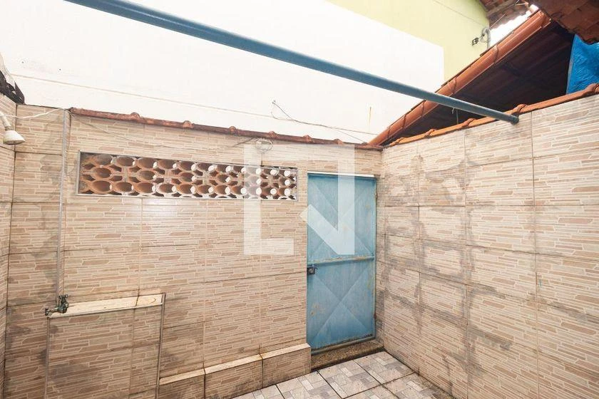 Casa mobiliada com 2 quartos e 1 banheiro — photo 16