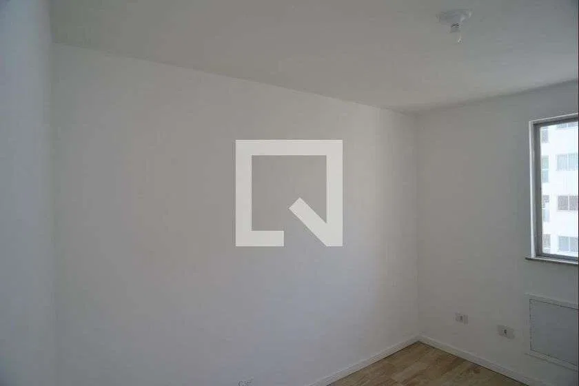 Apartment, 83 m², with wood or laminate floors — photo 10