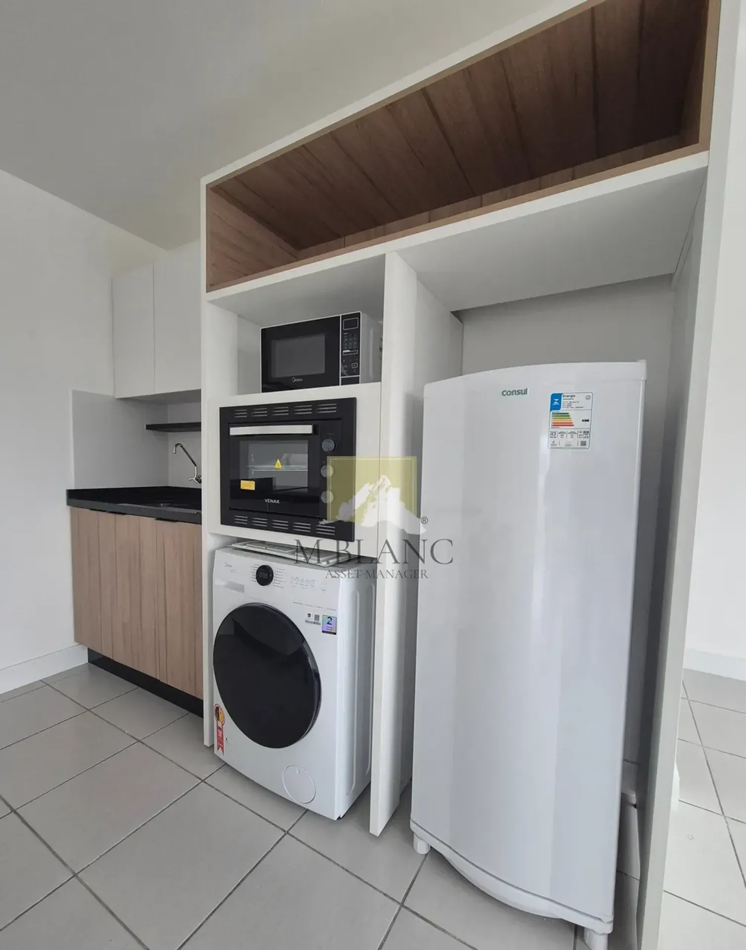 2-bedroom apartment with a washing machine in Curitiba — photo 3