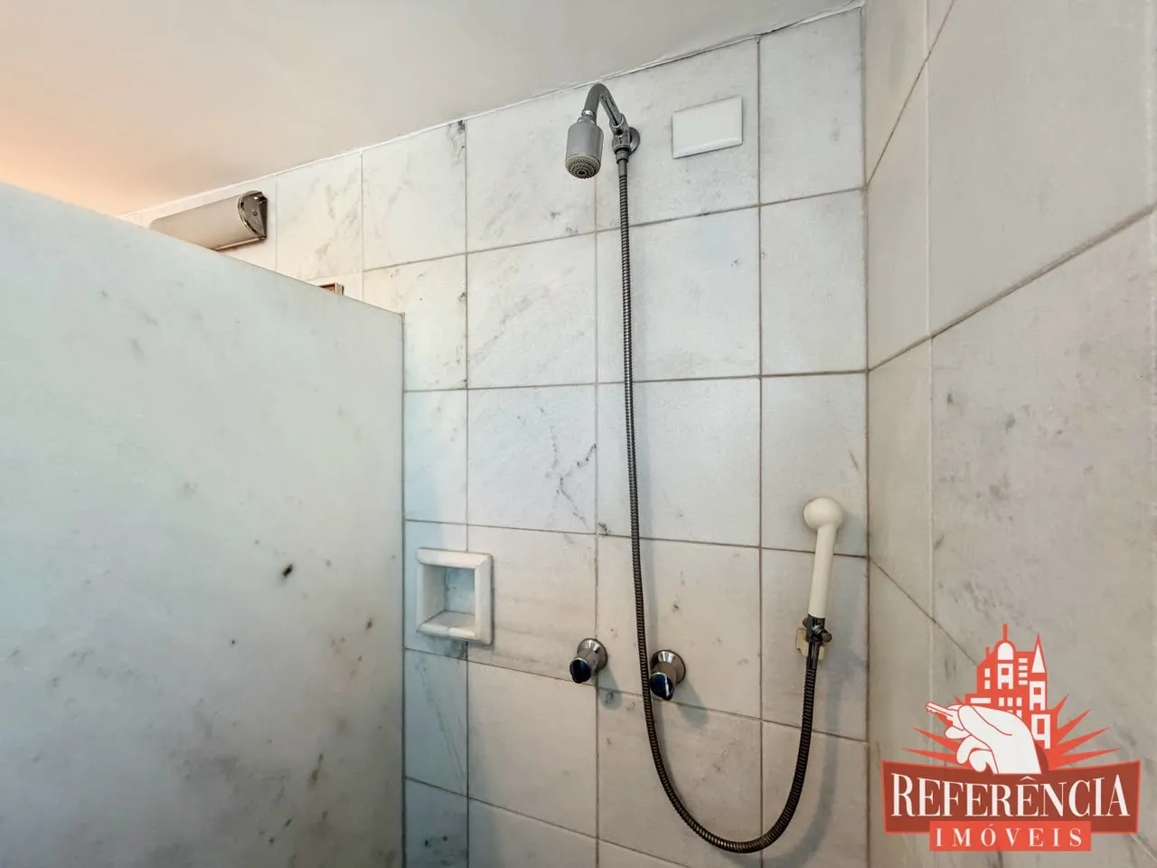3-bedroom unfurnished apartment with a glass balcony and 2 parking — photo 31