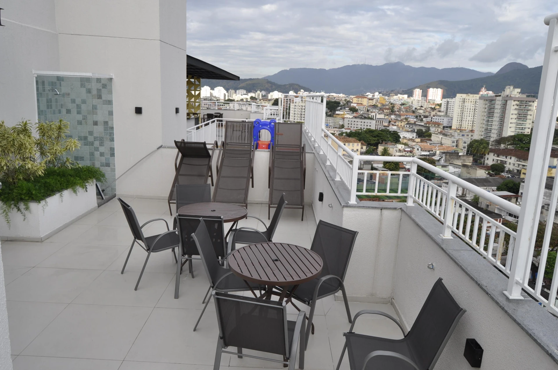 Apartamento sem mobília com 2 quartos e suíte — photo 9