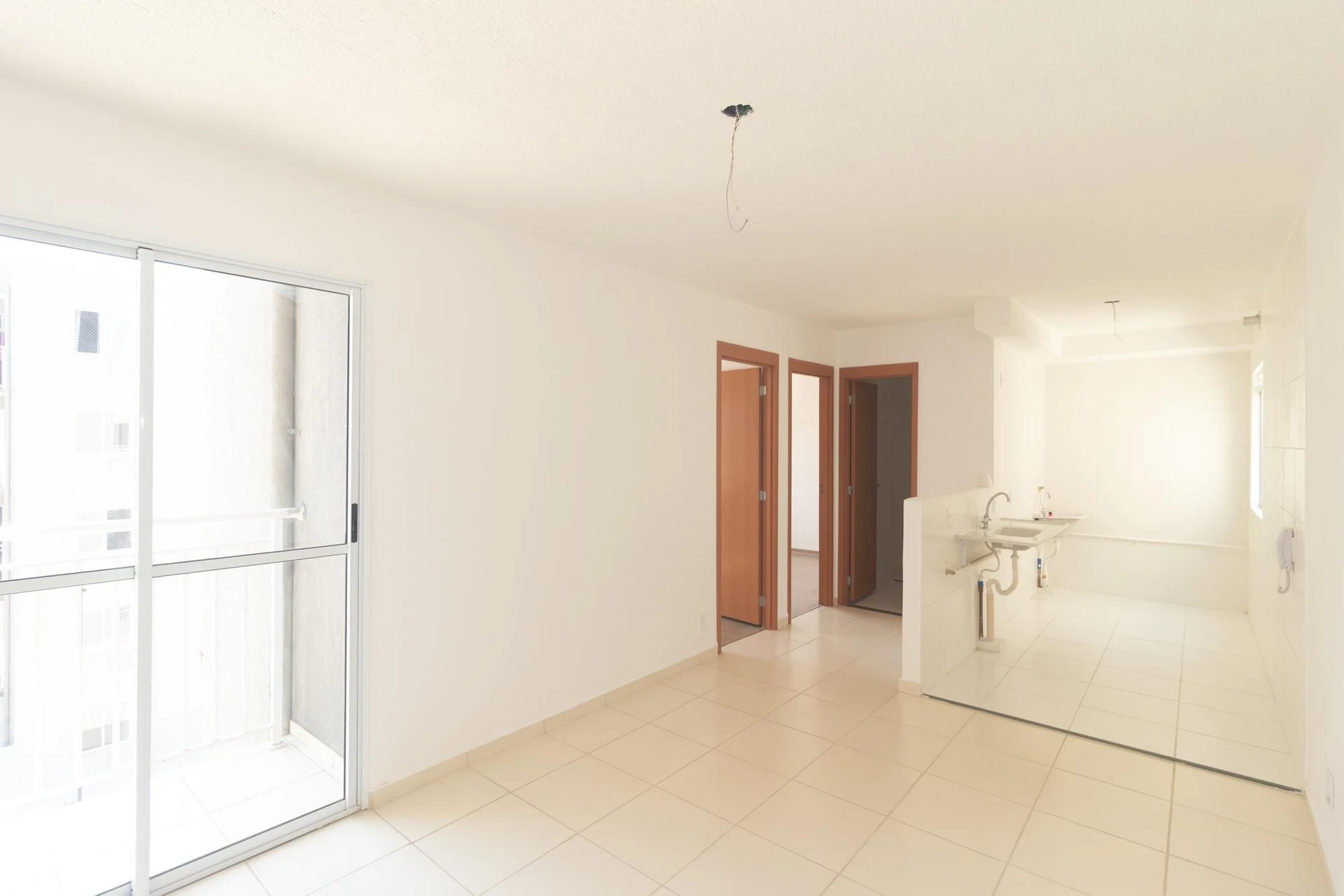 Unfurnished 2-bedroom apartment with 1 bathroom — photo 21