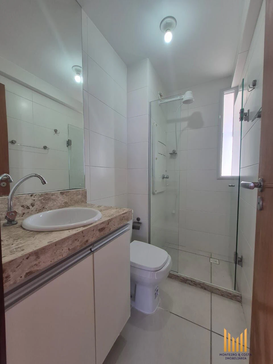 Furnished apartment, 102 m², with a washing machine — photo 10
