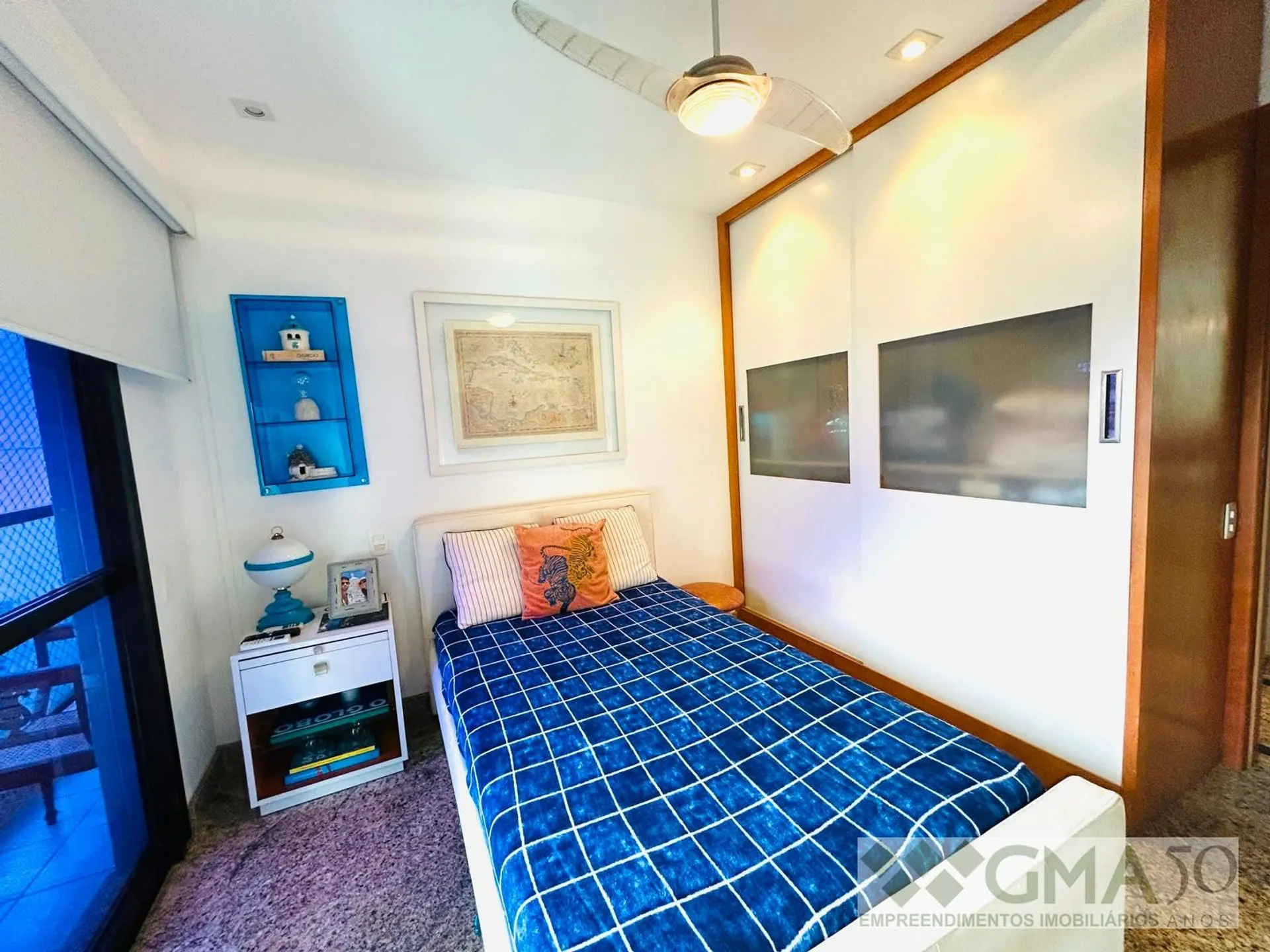 Apartment with 4 bedrooms and 5 bathrooms, 2 parking spaces — photo 17