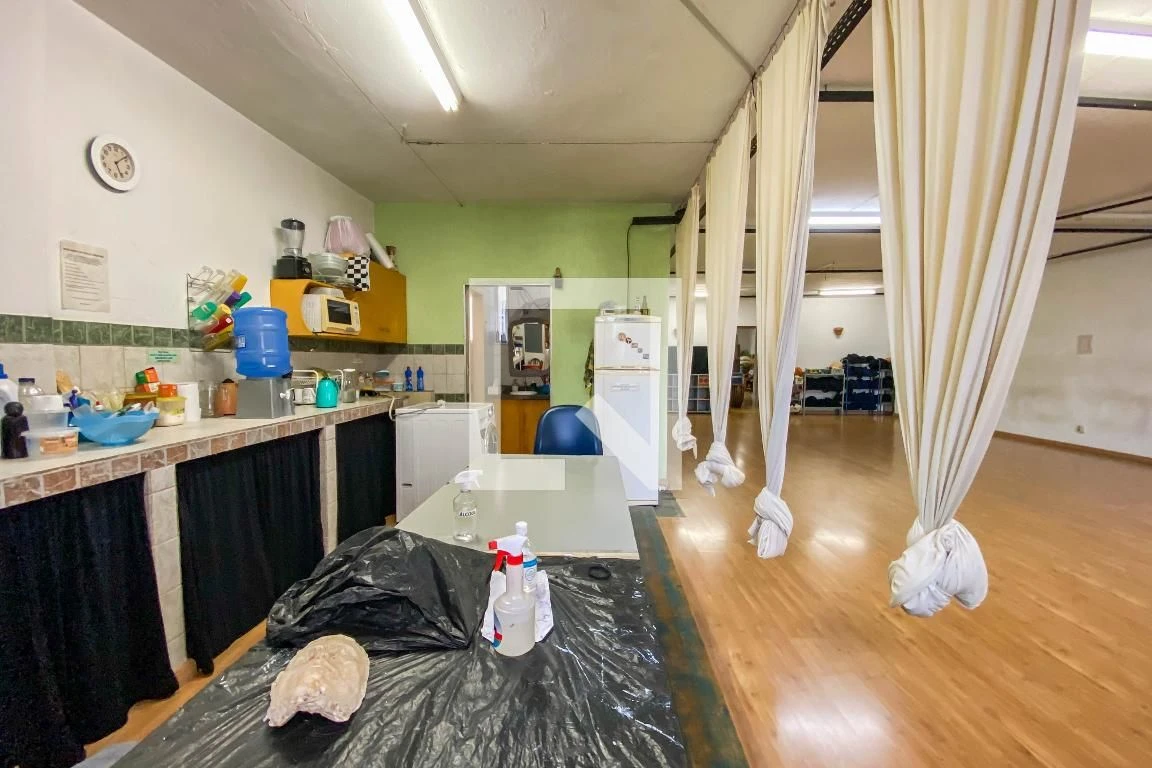 Apartamento para alugar com 2 quartos e 2 banheiros — photo 3