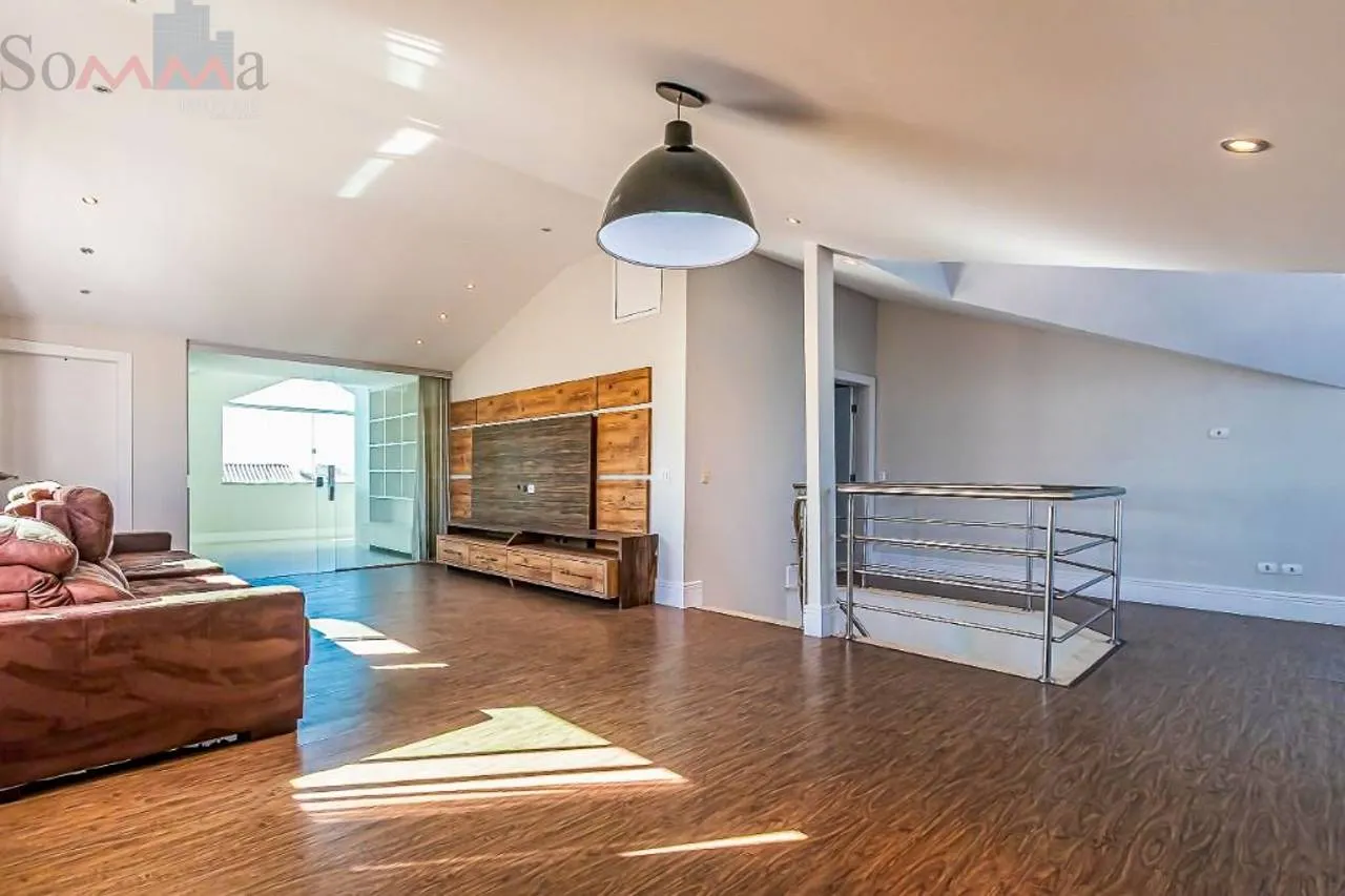 Furnished house, 323 m², with a bathtub — photo 73