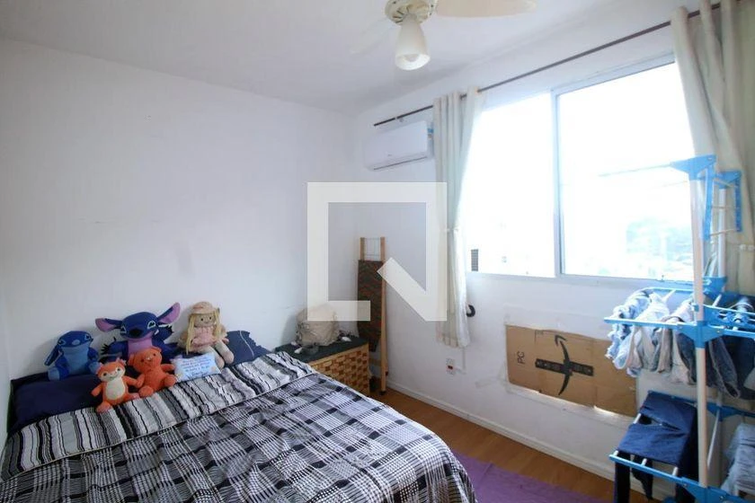 2-bedroom apartment in a building with a gym — photo 3