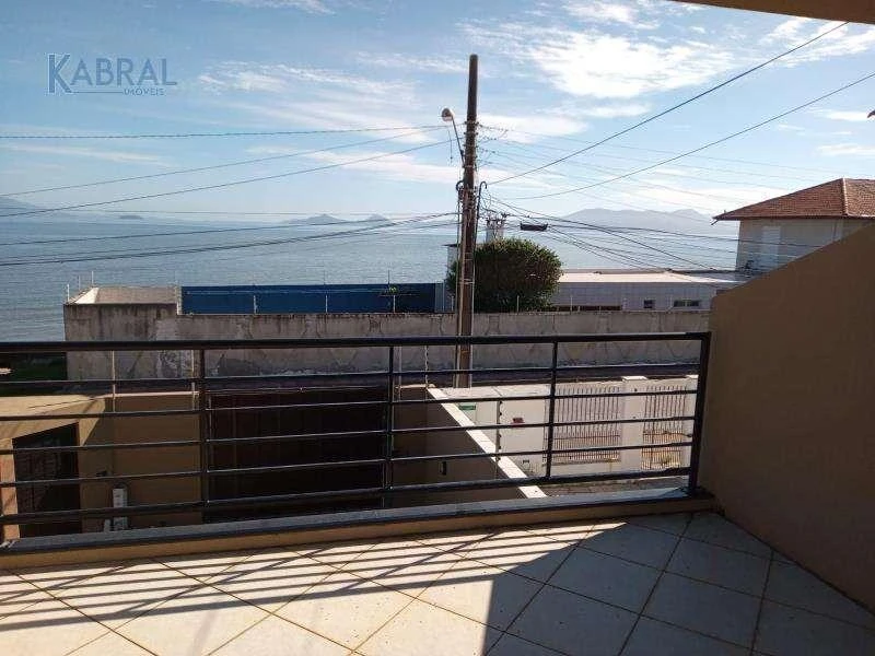 Casa de 3 quartos com varanda envidraçada, Balneário — photo 11