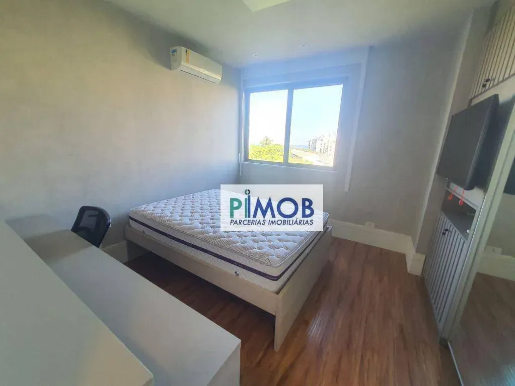 Furnished penthouse with 4 bedrooms and jacuzzi — photo 62